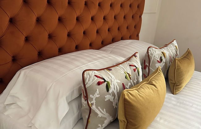 NLM Boutique Suites - Photo 13