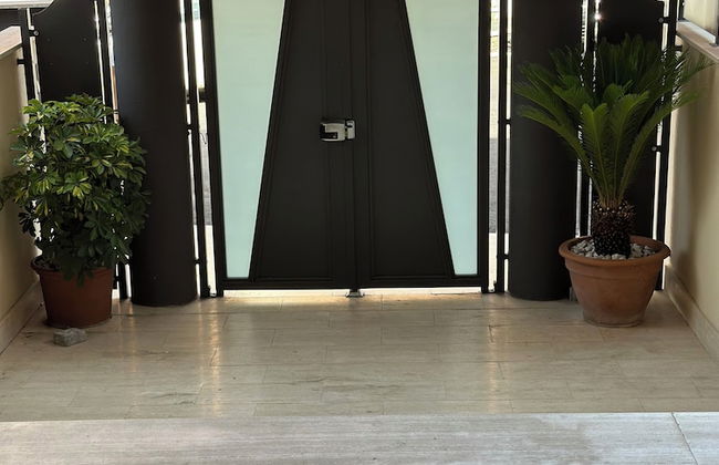 NLM Boutique Suites - Photo 60