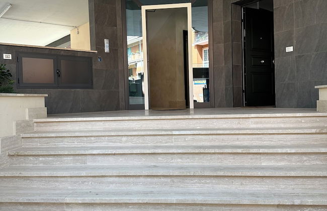 NLM Boutique Suites - Photo 63