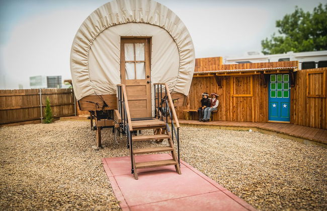 The Big Texan - Cabins & Wagons - Foto 35