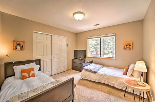 Photo 25 - Convenient Truckee Home Close to Donner Lake