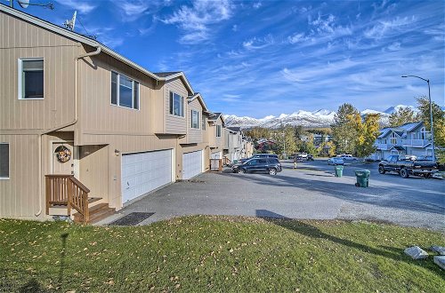 Photo 17 - Quaint Anchorage Townhome - 6 Miles to Downtown