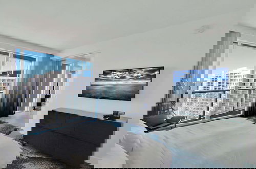 Foto 10 - Sapphire Suite Beachfront, Gym + Pool!