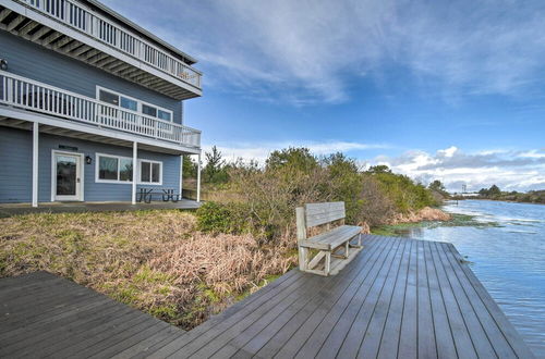 Photo 6 - Dog-friendly Canalfront Condo in Ocean Shores