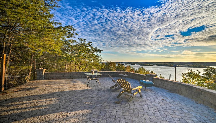 Foto 1 - Historic Cabin w/ Stunning Kentucky Lake View