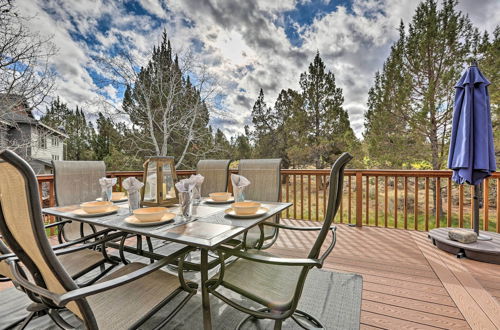 Photo 10 - Idyllic Redmond Townhome w/ Furnished Deck