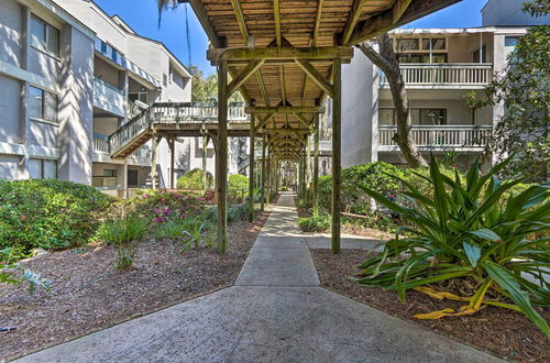 Photo 17 - Coastal Oasis w/ Pool - Walk to Coligny Beach Park