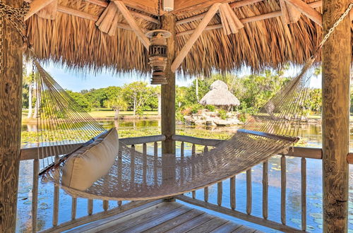 Photo 14 - Riverfront Merritt Island Bungalow w/ Dock & Deck