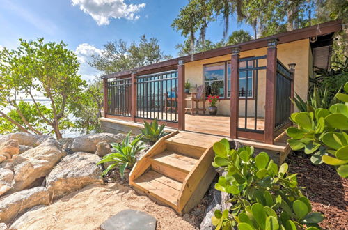 Photo 13 - Riverfront Merritt Island Bungalow w/ Dock & Deck