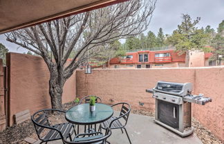 Foto 3 - Condo w/ Community Pool - 2 Mi to Ruidoso Downs