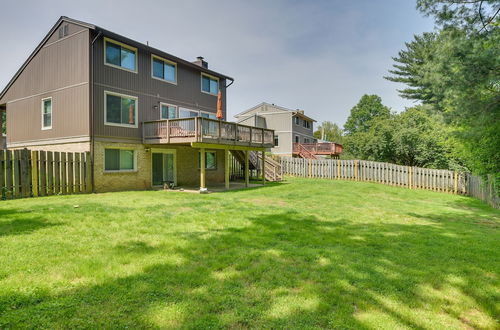 Photo 27 - Modern North Potomac Home w/ Furnished Deck