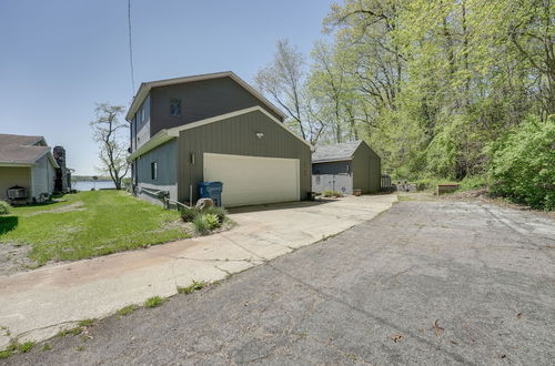 Photo 9 - Spacious Delton Home w/ Fire Pit + Lake Views