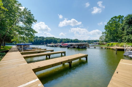 Photo 22 - Mineral Getaway w/ Grill, Fire Pits + Boat Docks