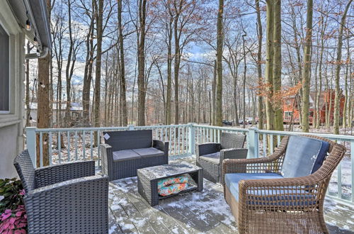 Photo 30 - Cozy Tobyhanna Retreat w/ Hot Tub & Game Room