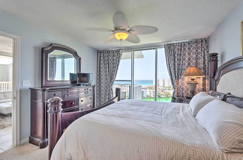 Photo 19 - Destin Condo w/ Views, Heated Pool, & Beach Access