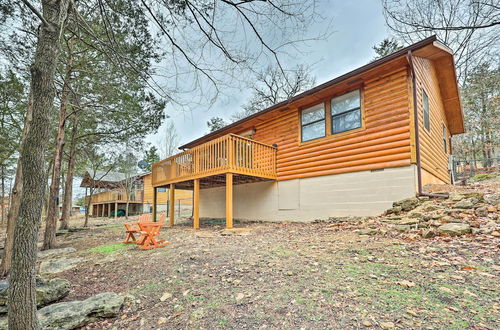 Photo 2 - Cozy Table Rock Lake Vacation Rental w/ Deck