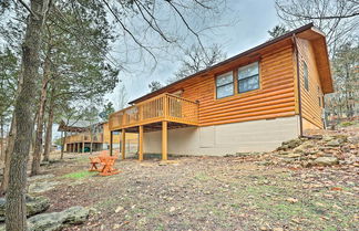 Photo 2 - Cozy Table Rock Lake Vacation Rental w/ Deck