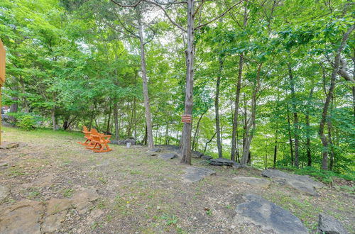 Foto 19 - Cozy Table Rock Lake Vacation Rental w/ Deck