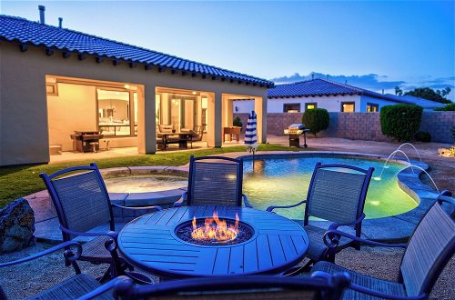 Foto 1 - Luxury Resort Style Living w/ Pool & Jacuzzi
