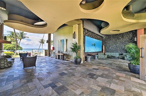 Foto 15 - Luxury Oceanfront Mana Kai Resort Condo