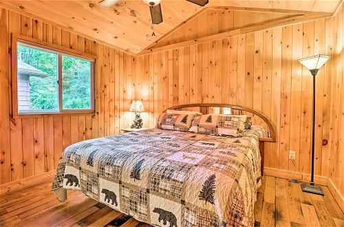 Photo 39 - Cozy Cullowhee Cabin With Breathtaking Views