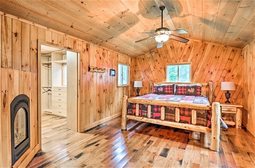 Photo 2 - Cozy Cullowhee Cabin With Breathtaking Views