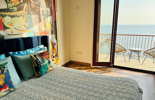 BluMare ArtHouse - Photo 3