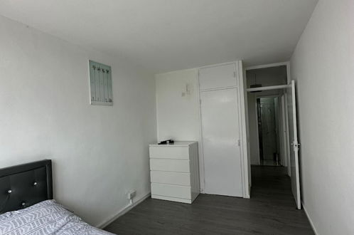 Photo 3 - Lovely 3-bed Apartment in London