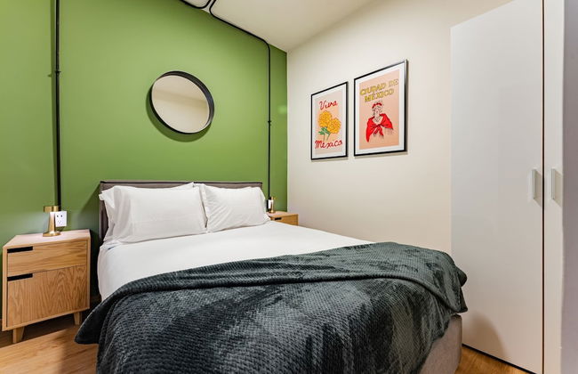 Mariano Escobedo Apartments by VH - Photo 33