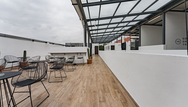 Coin salon dans le hall