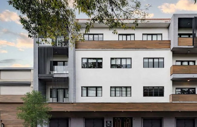 Mariano Escobedo Apartments by VH - Photo 1