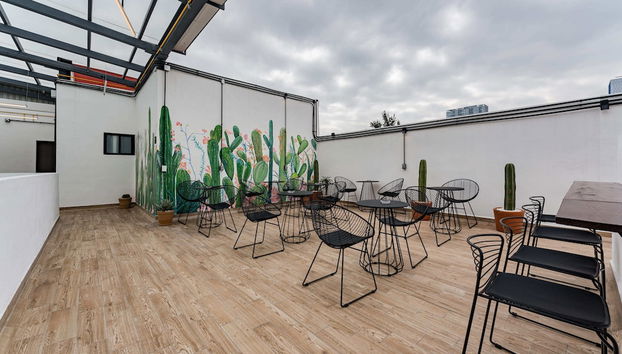 Coin salon dans le hall