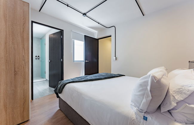 Mariano Escobedo Apartments by VH - Photo 13