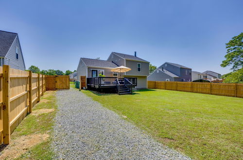 Photo 10 - Modern Richmond Home w/ Deck, Close to Downtown