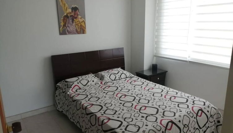 Foto 1 - CASA 4