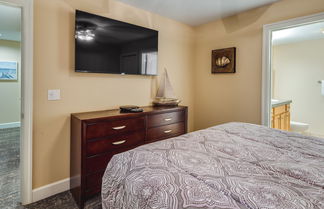 Photo 2 - Rockaway Beach Vacation Rental Near Beach Access