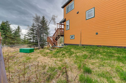 Photo 7 - Alaska Vacation Rental w/ Deck + Mountain Views