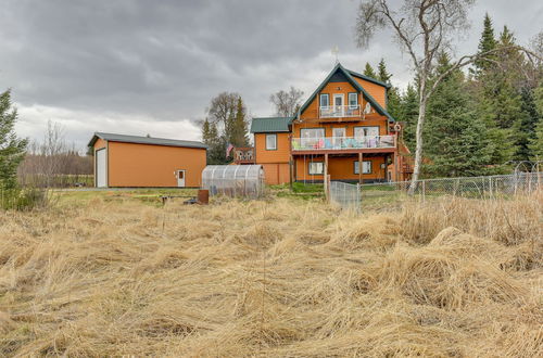 Photo 14 - Alaska Vacation Rental w/ Deck + Mountain Views