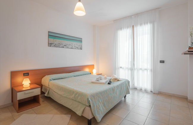 Stylish Residence Le Fontane 2 Bedroom Apartment Sleeps 6 Persons Num2508 - Foto 3