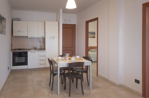 Photo 32 - Stylish Residence Le Fontane 2 Bedroom Apartment Sleeps 6 Persons Num2508