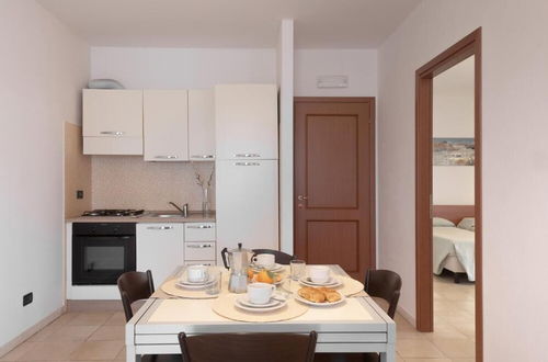 Photo 36 - Stylish Residence Le Fontane 2 Bedroom Apartment Sleeps 6 Persons Num2508