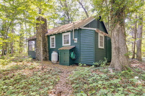 Foto 22 - Southold Cottage w/ Patio & Grill - Walk to Beach