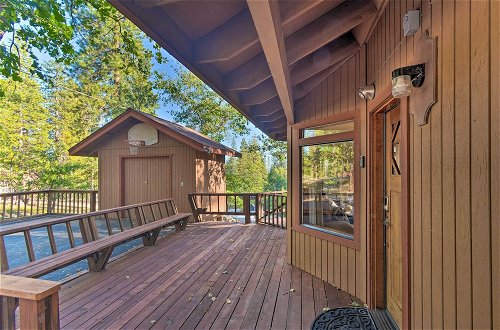 Photo 10 - Serene Mountain Getaway With Deck & Grill