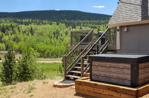 Photo 10 - Hillside Cripple Creek Cabin W/hot Tub, Mtn Views