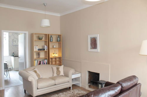 Photo 1 - 419 Luminous 2 Bedroom Apartment in the Heart of Edinburgh s Old Town