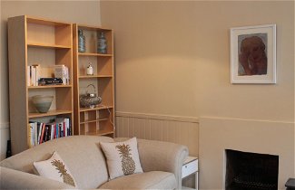 Photo 2 - 419 Luminous 2 Bedroom Apartment in the Heart of Edinburgh s Old Town