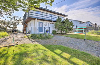 Photo 2 - Waterfront Ferndale Home: Deck + Beach Access