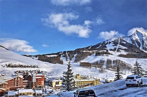 Foto 4 - 'eagle's Nest' Crested Butte Townhome w/ Mtn Views