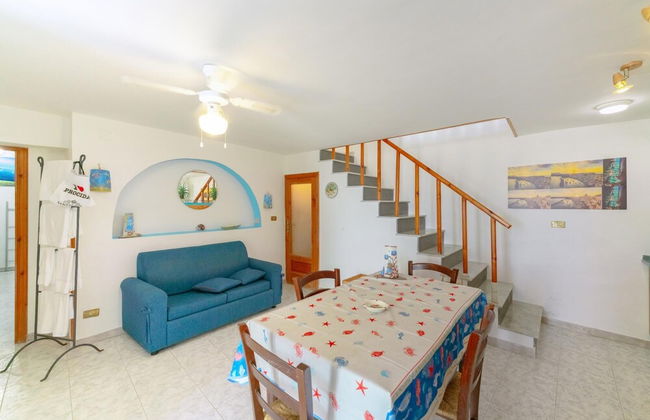 Corricella Terrace in Procida - Photo 12