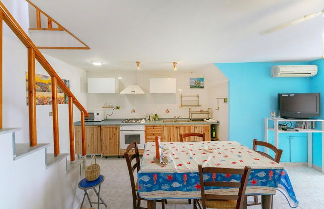 Corricella Terrace in Procida - Photo 3